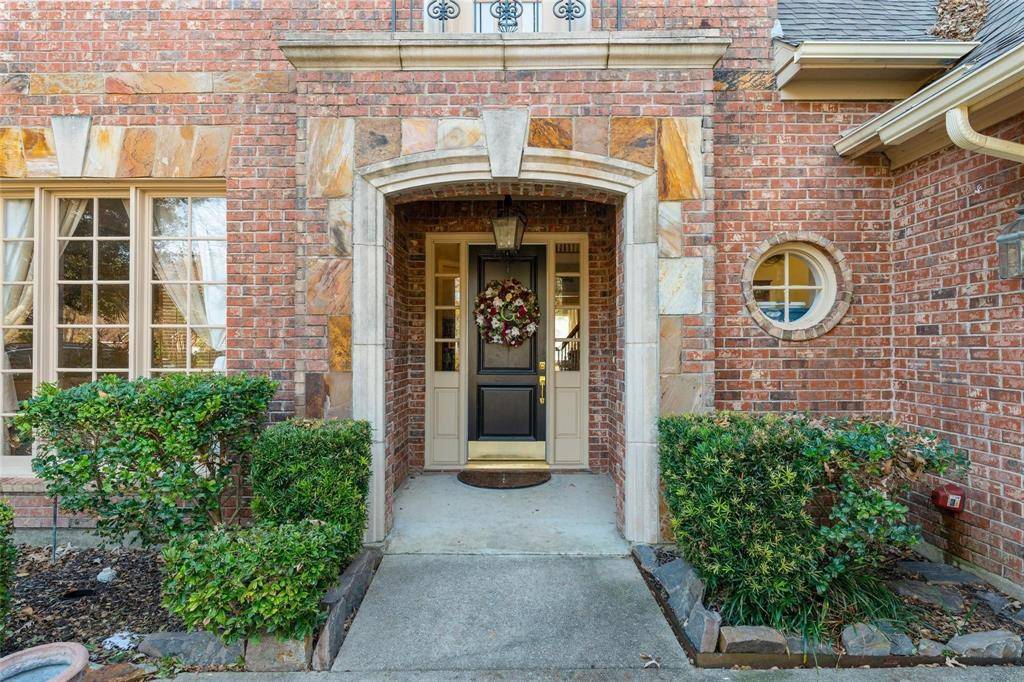 5932 Riverbend Place, Fort Worth, TX 76112