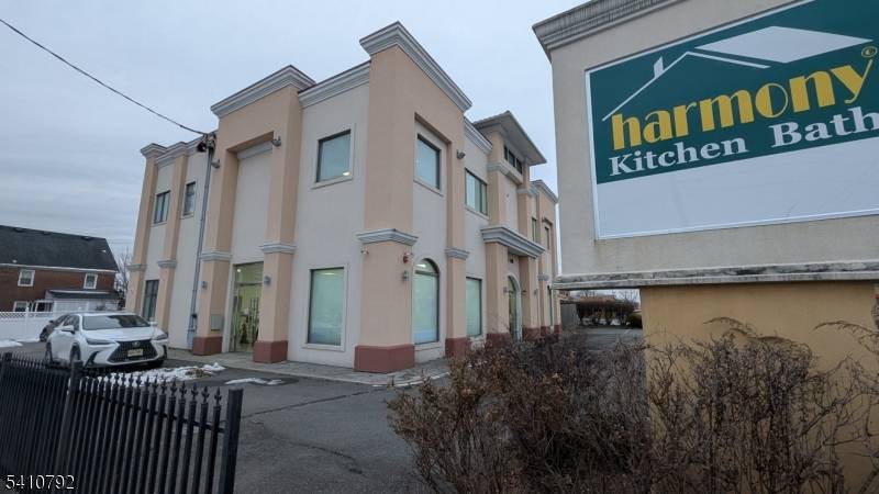 454-460 W Union Ave, Bound Brook Boro, NJ 08805