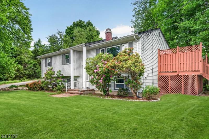 401 Canistear Rd, Vernon Twp., NJ 07460
