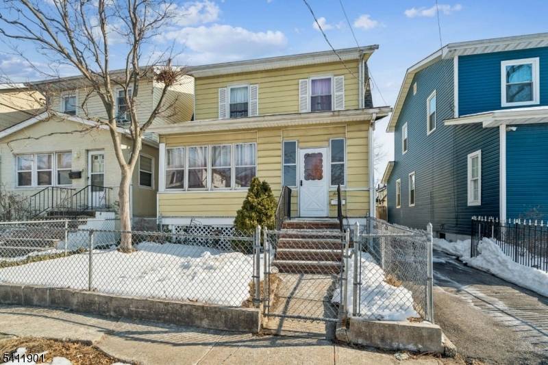 7 Wolf Pl, Irvington Twp., NJ 07111