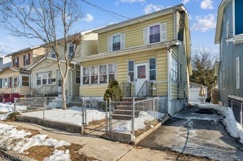 7 Wolf Pl, Irvington Twp., NJ 07111