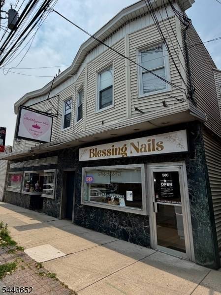 580 Lafayette Ave, Hawthorne Boro, NJ 07506