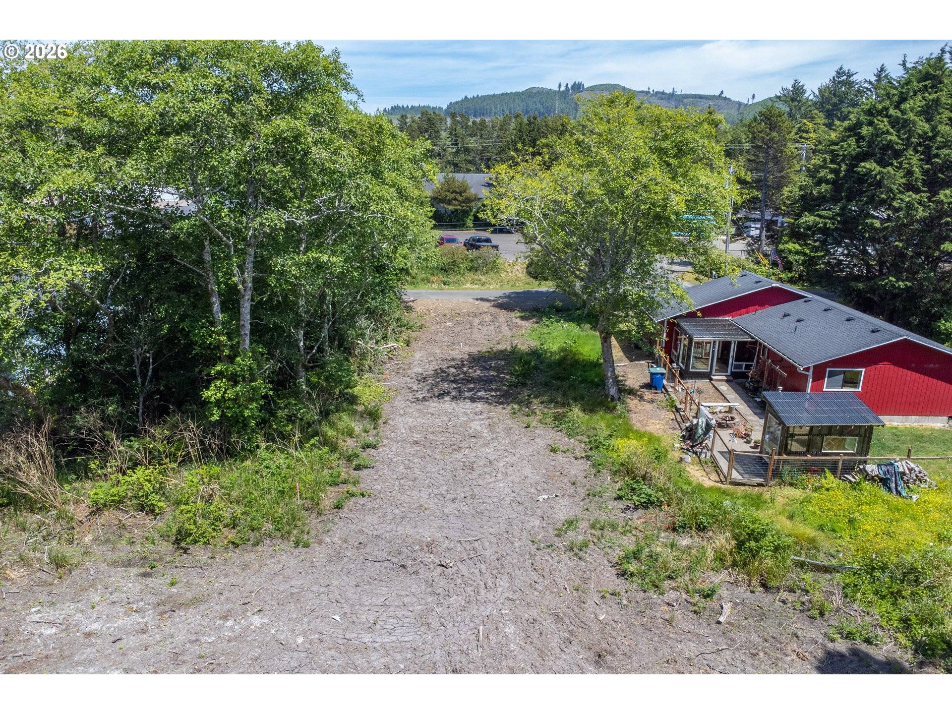1400 Rhododendron AVE, Gleneden Beach, OR 97388