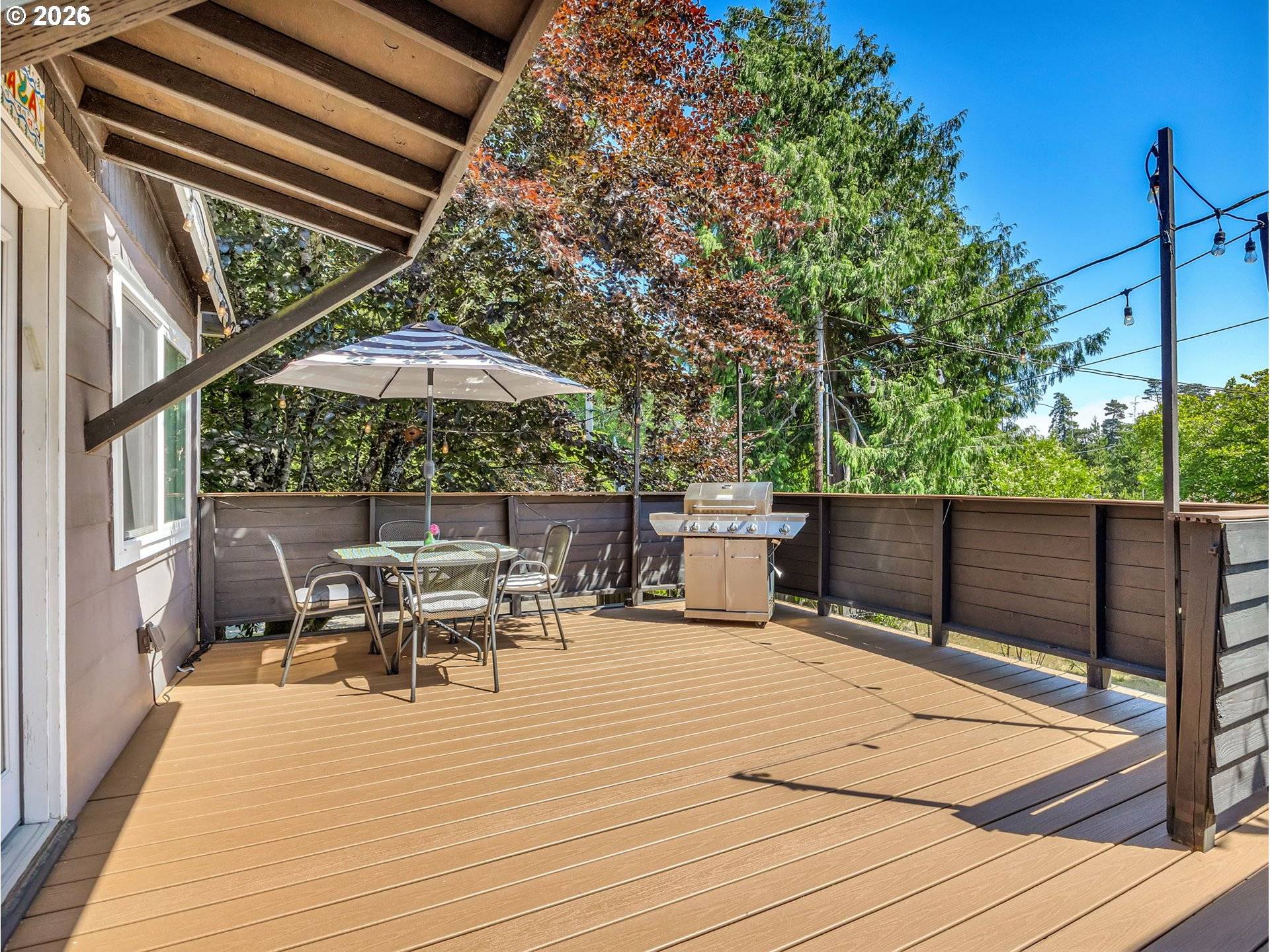 425 County RD, Manzanita, OR 97130