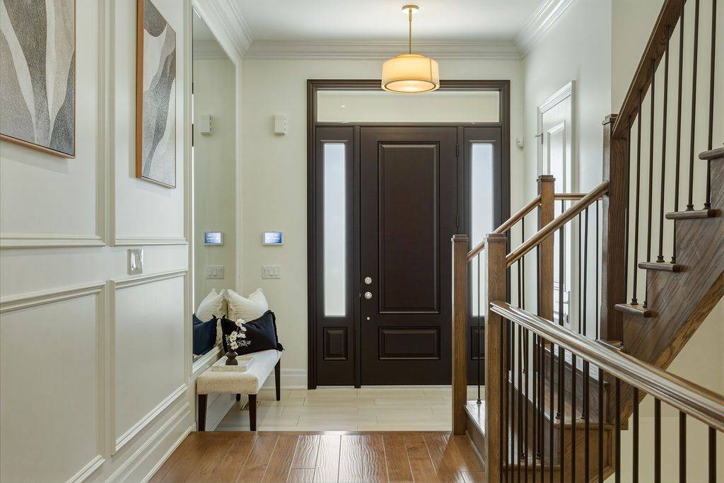 343 Tudor AVE, Oakville, ON L6K 2V5