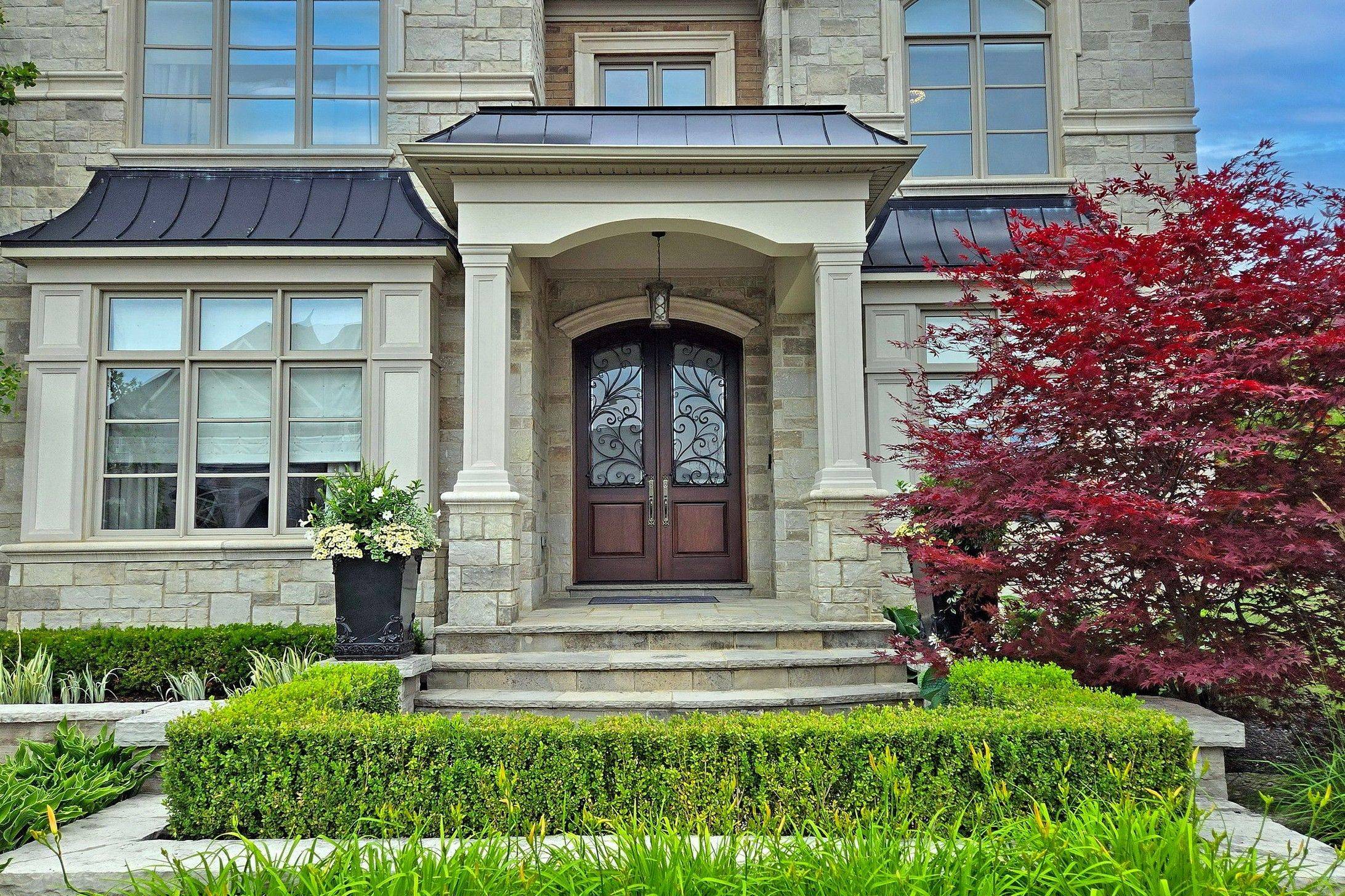146 Degrey DR, Brampton, ON L6P 3X7