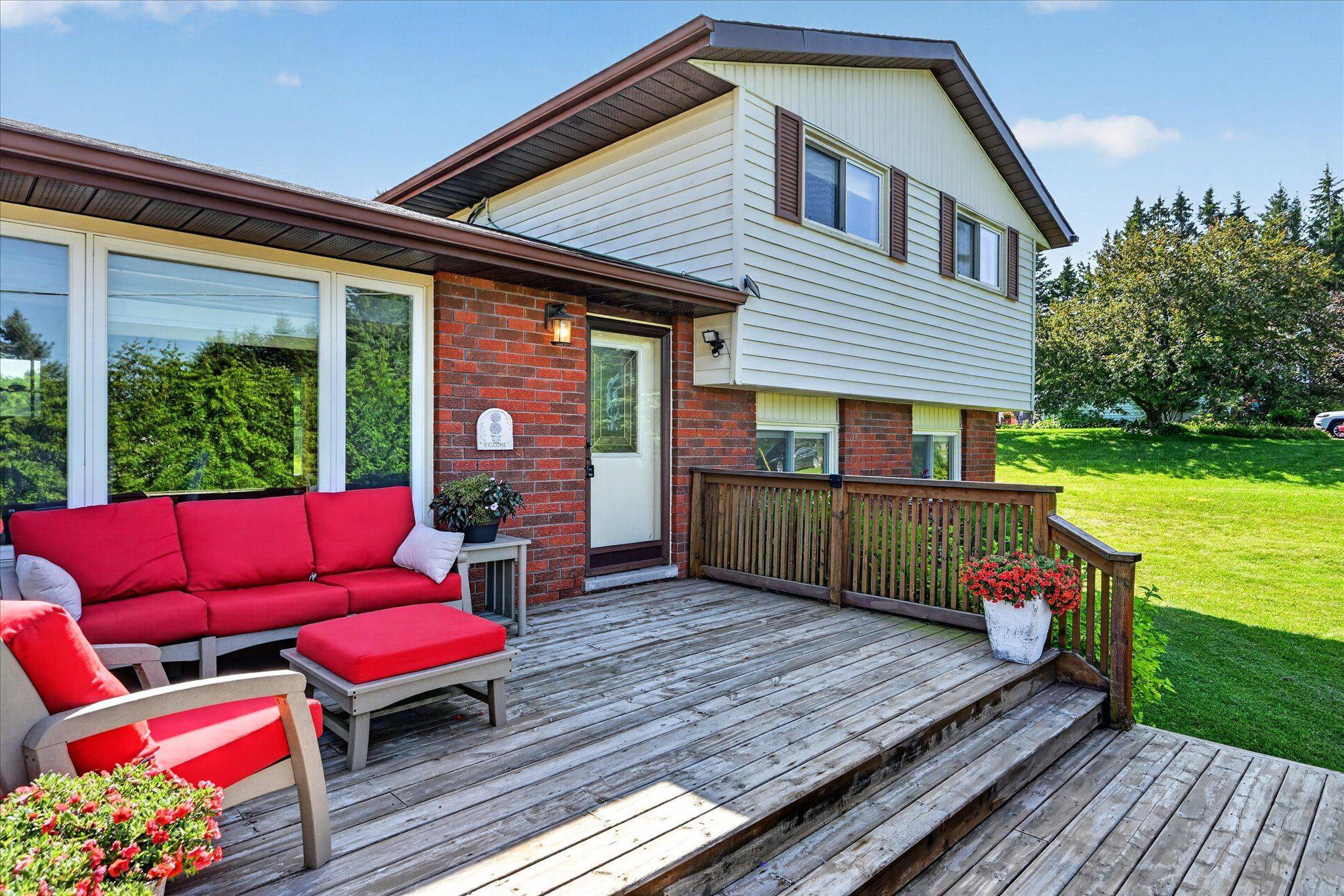 35 Grandview DR, Kawartha Lakes, ON K0L 2W0