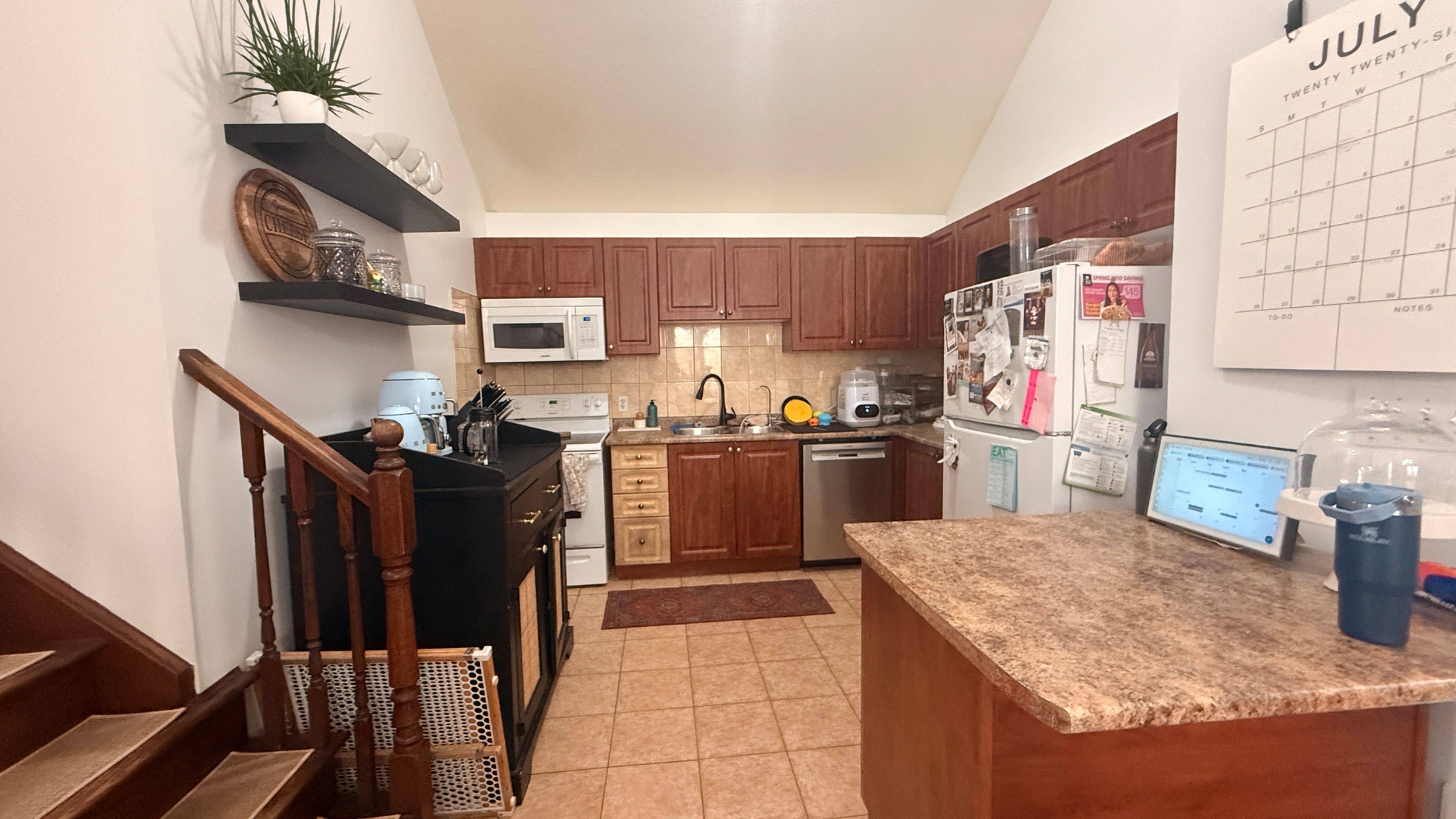 35 Mckibbon AVE, Hamilton, ON L0R 1P0