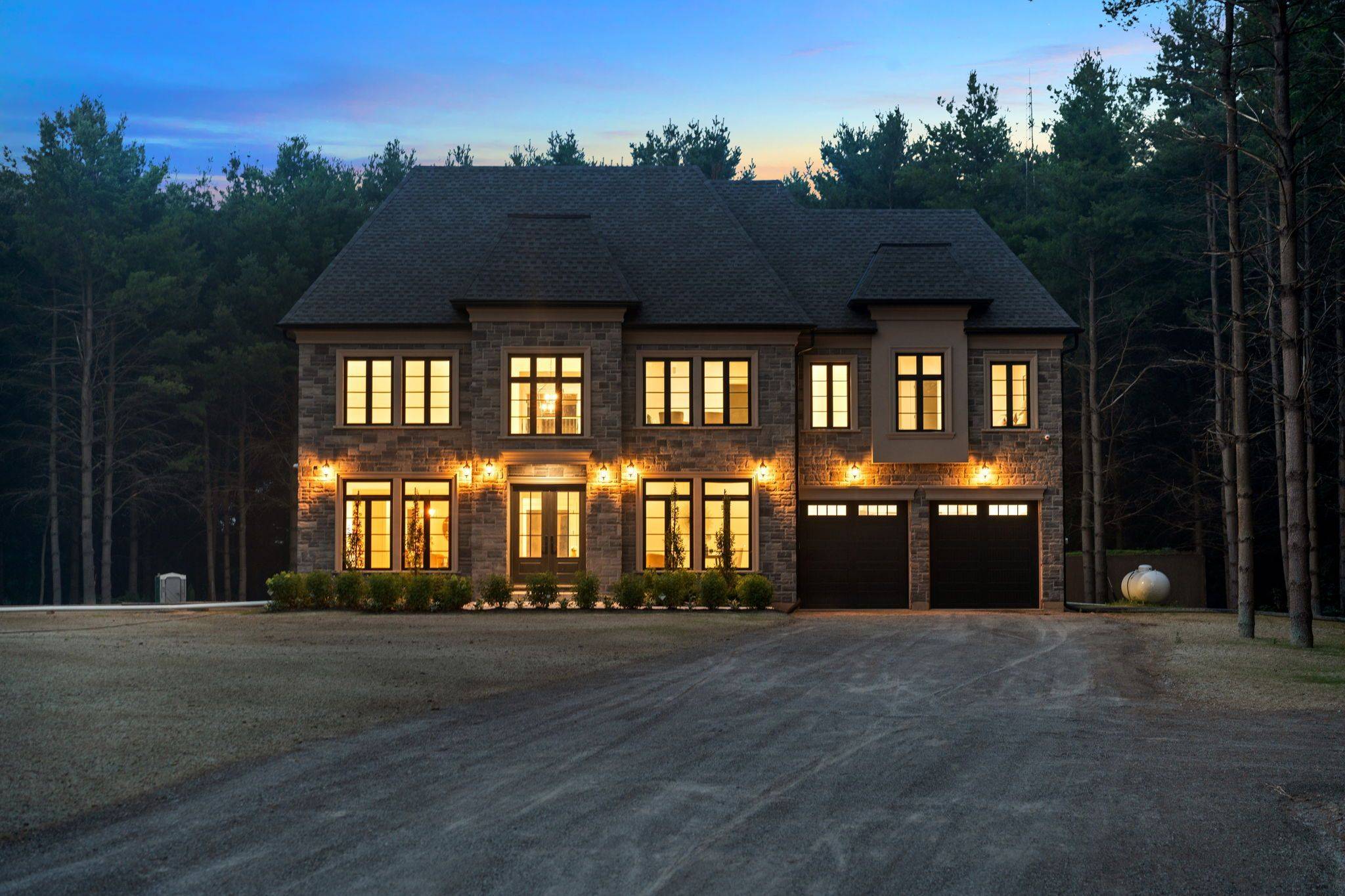 5 West Harris RD, Brant, ON N3T 5L4