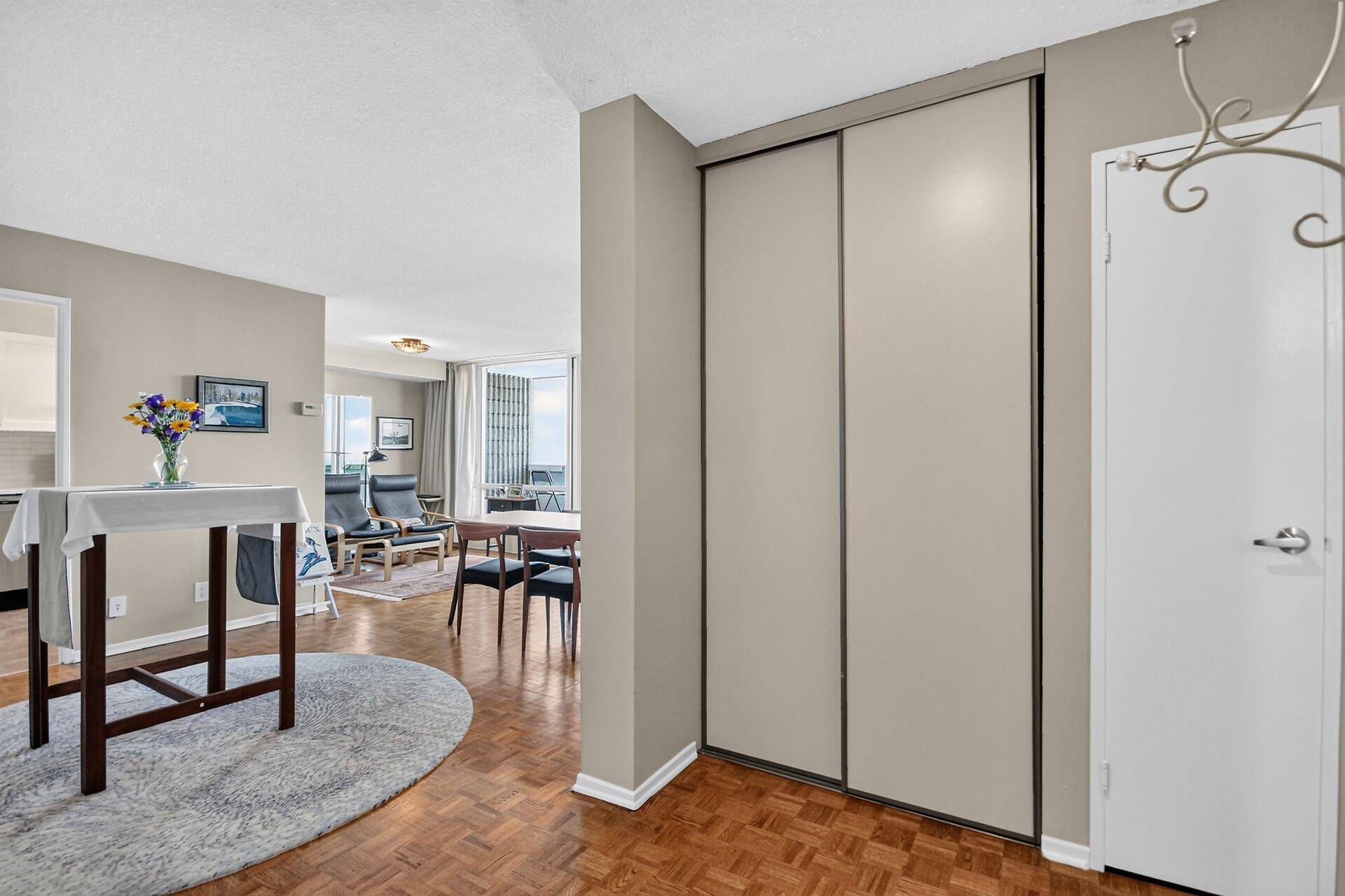 2625 Regina ST #1602, Britannia - Lincoln Heights And Area, ON K2B 5W8