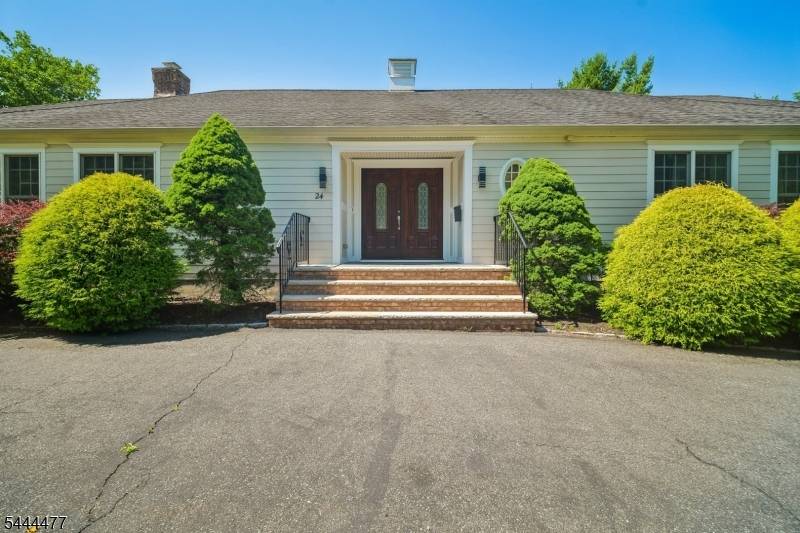 24 Rippling Brook Dr, Millburn Twp., NJ 07078