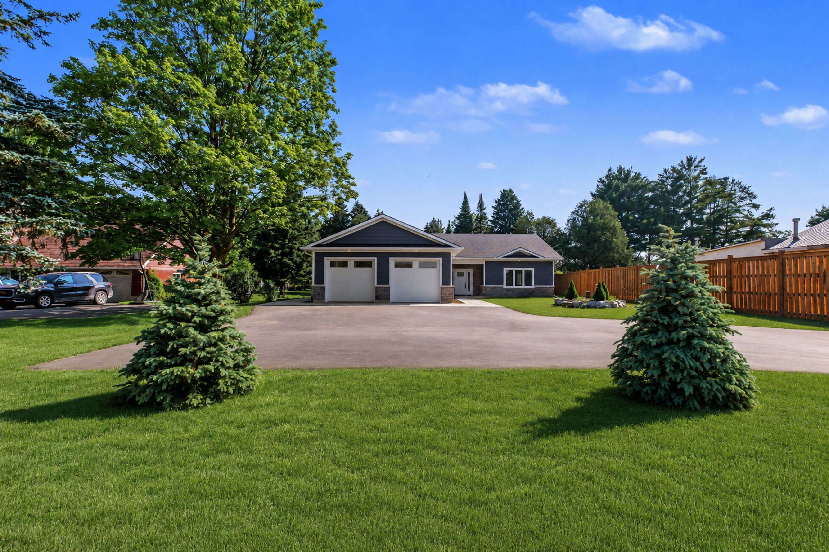 107 Toronto RD, Grey Highlands, ON N0C 1E0