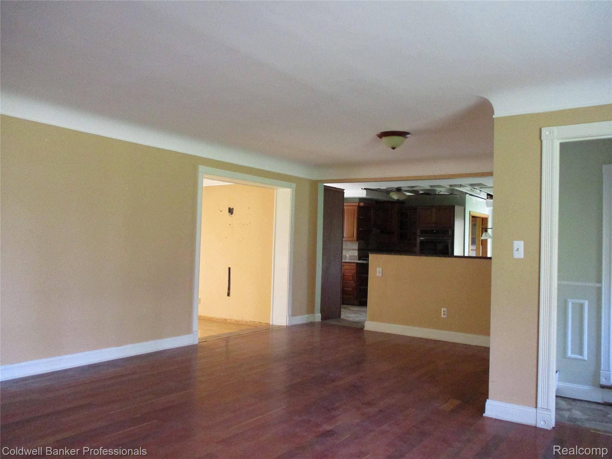 28251 Wildwood TRL, Farmington Hills, MI 48336