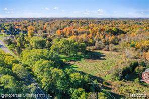 1860 Hiller RD, West Bloomfield Charter Township, MI 48324