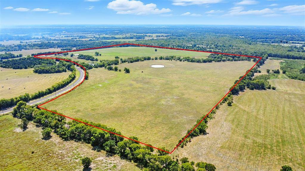 9620 Fm 895, Lake Creek, TX 75450