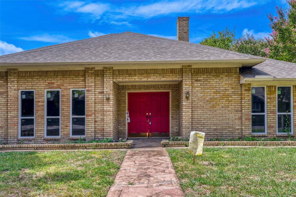 9706 Trevor Drive, Dallas, TX 75243