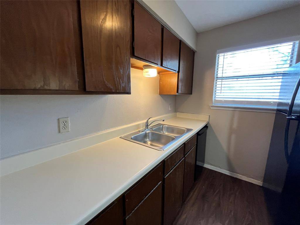 2526 W Prairie Street #108, Denton, TX 76201