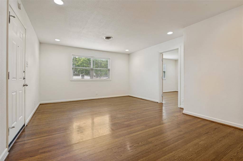 2114 Miriam Lane, Arlington, TX 76010