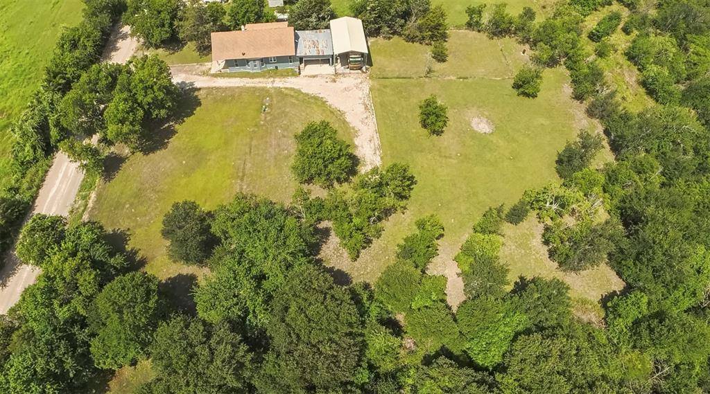 1302 New Hope Road, Hubbard, TX 76648