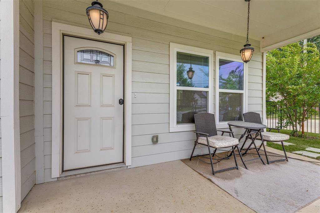 2000 Langston Street, Fort Worth, TX 76105