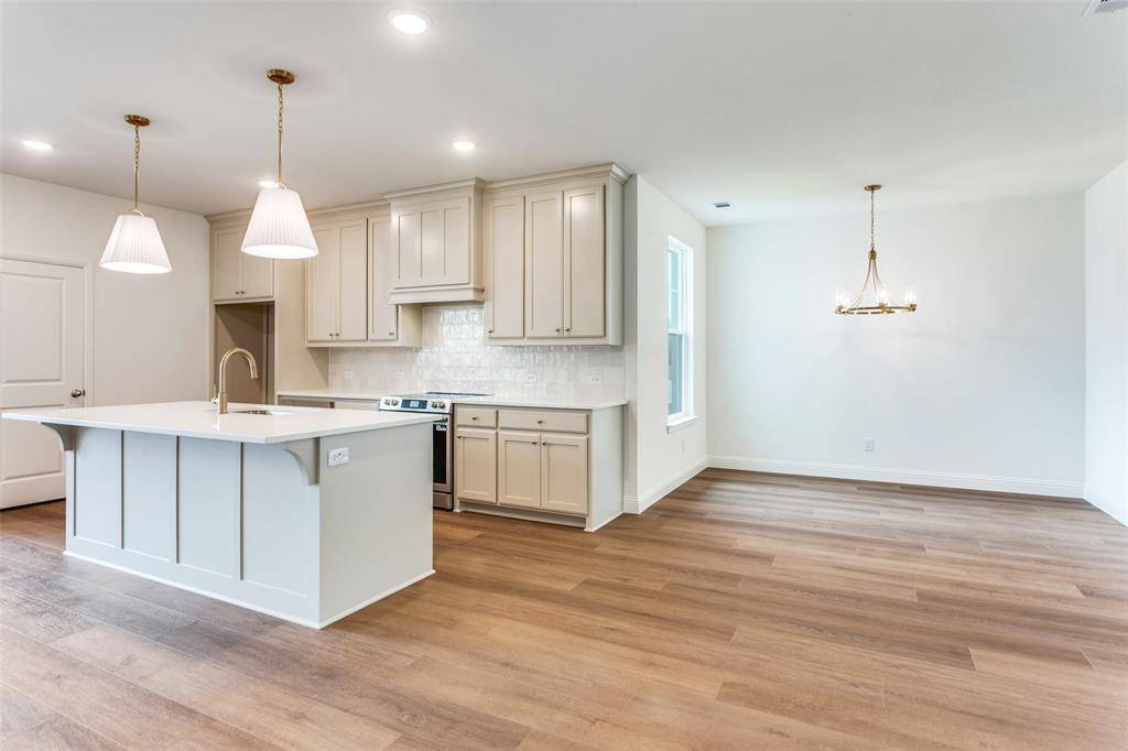 850 Meadow Place Drive, Willow Park, TX 76087