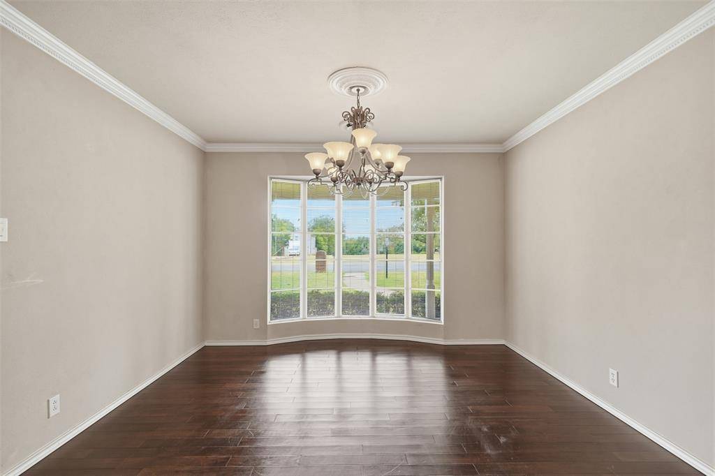 206 Mcanear Street, Cleburne, TX 76033