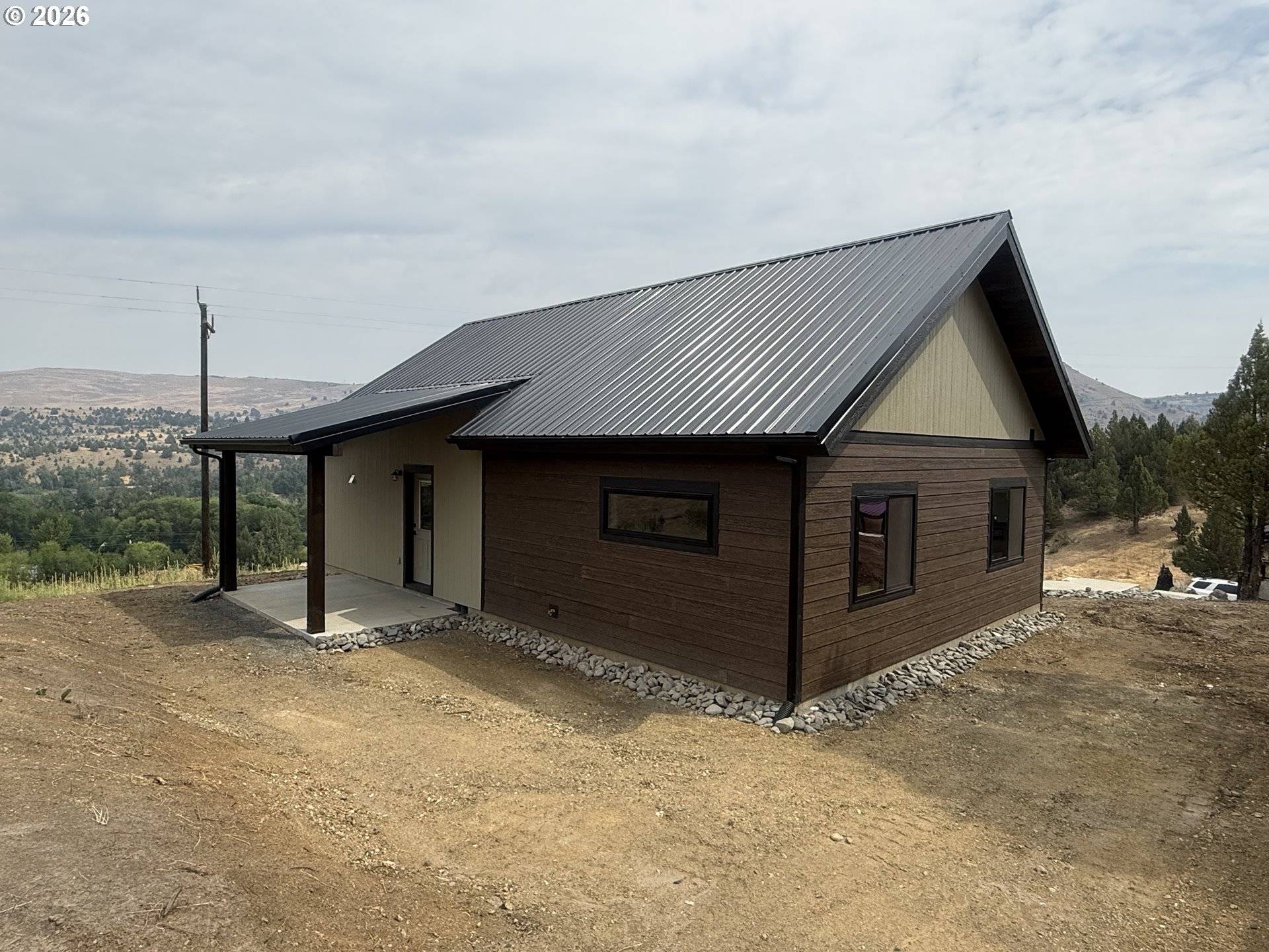 140 SE BUNCHGRASS RD, John Day, OR 97845