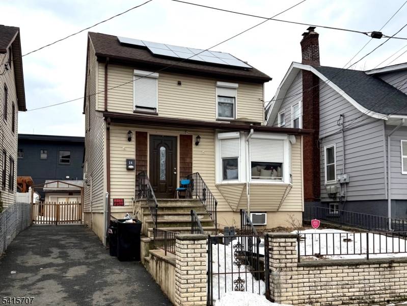 24 Hollywood Ave, Hillside Twp., NJ 07205