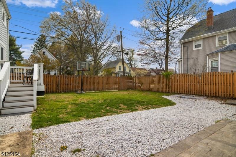 234 Aldene Rd, Roselle Boro, NJ 07203