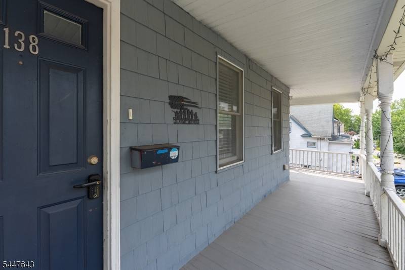 138 Homestead Pl, Bogota Boro, NJ 07603