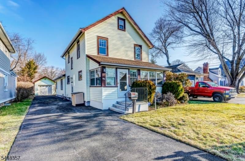 158 Stout Ave #1, Middlesex Boro, NJ 08846