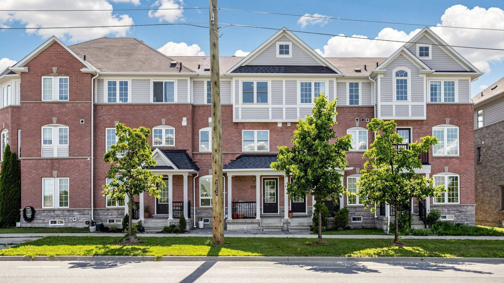936 Audley RD, Ajax, ON L1Z 0K6