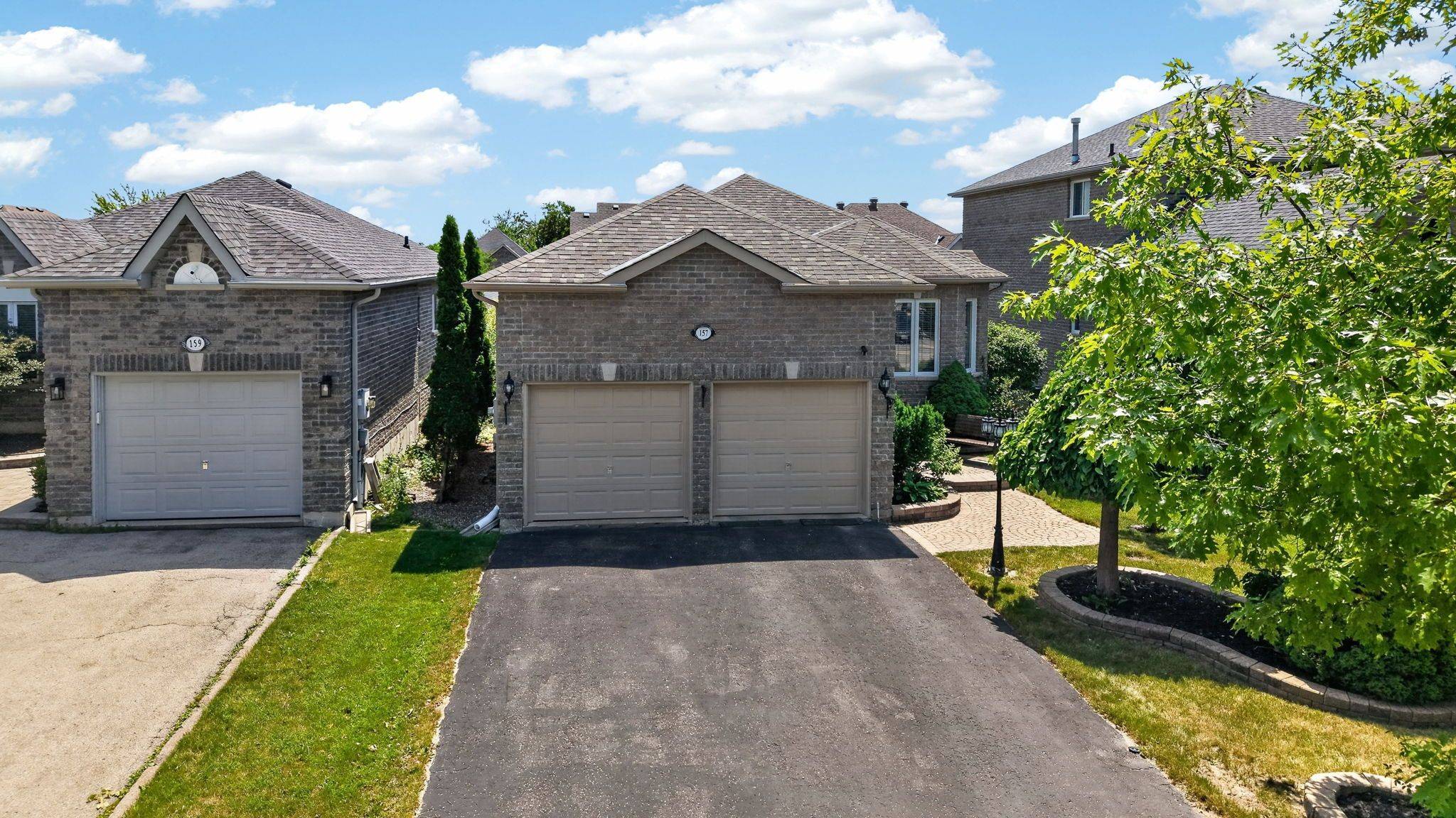 157 Birkhall PL, Barrie, ON L4N 0K7