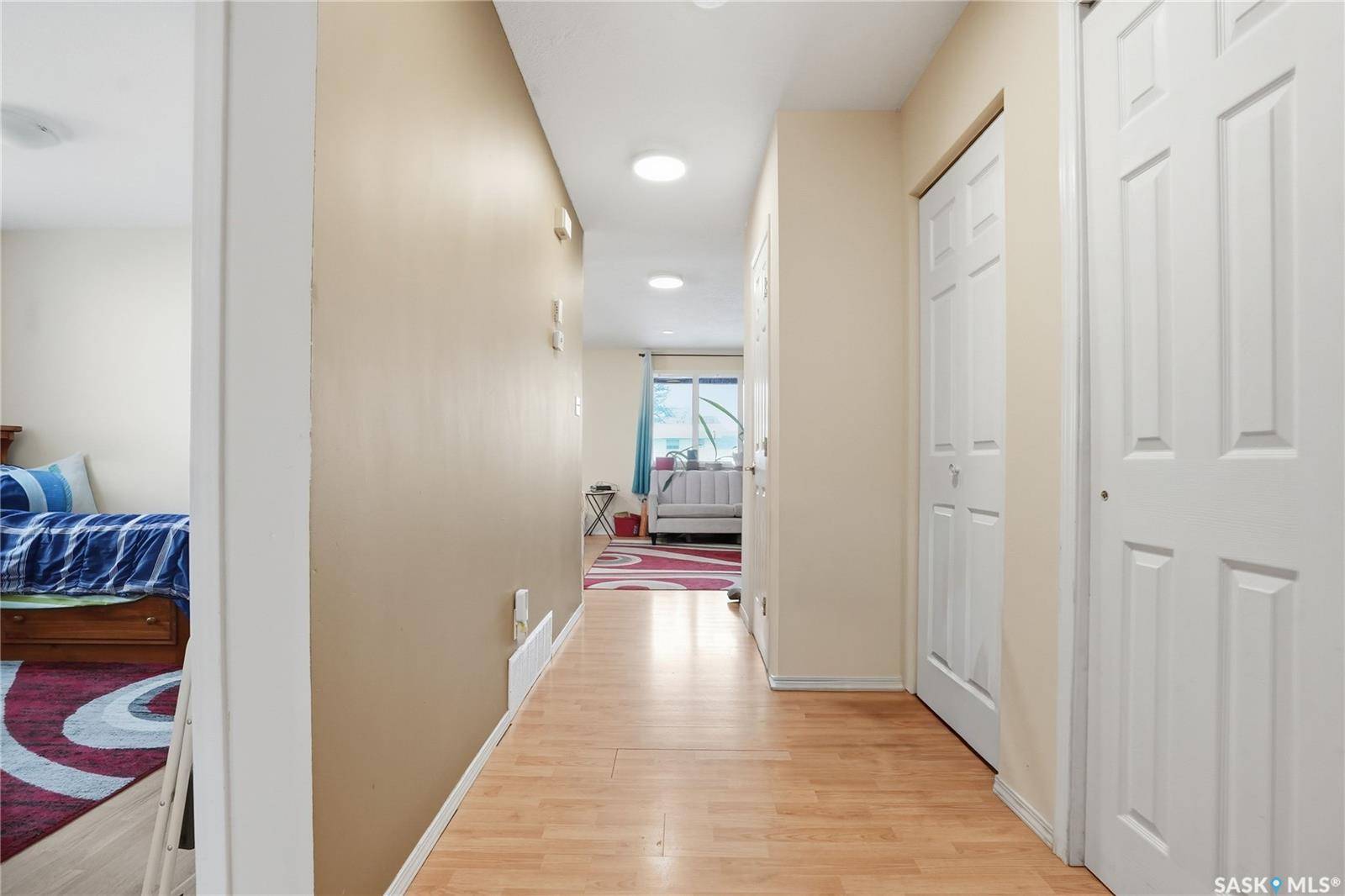 222 V AVENUE S, Saskatoon, SK S7M 3B3
