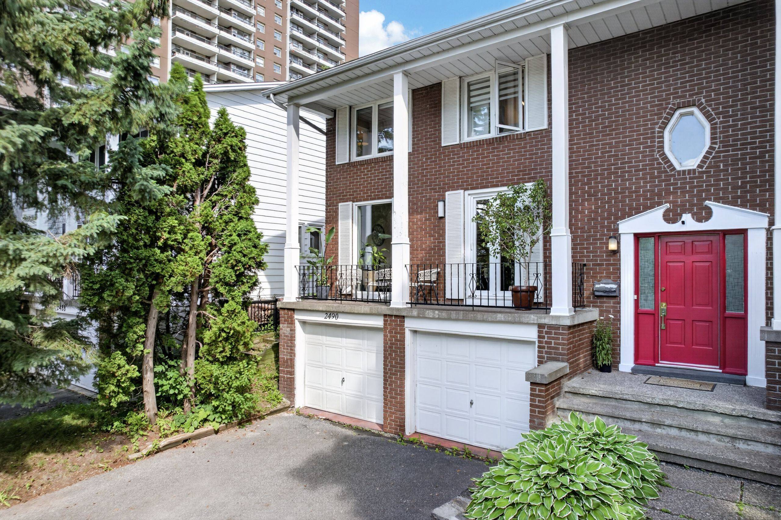 2490 Regina ST, Britannia - Lincoln Heights And Area, ON K2B 6X5