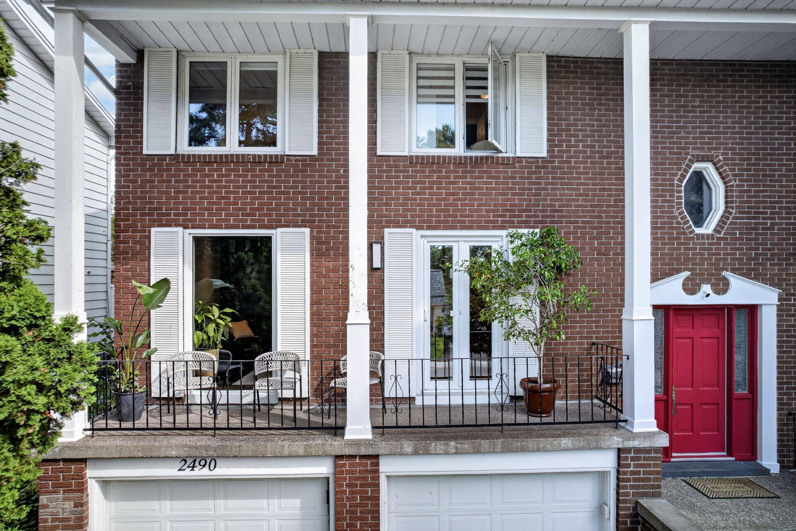 2490 Regina ST, Britannia - Lincoln Heights And Area, ON K2B 6X5