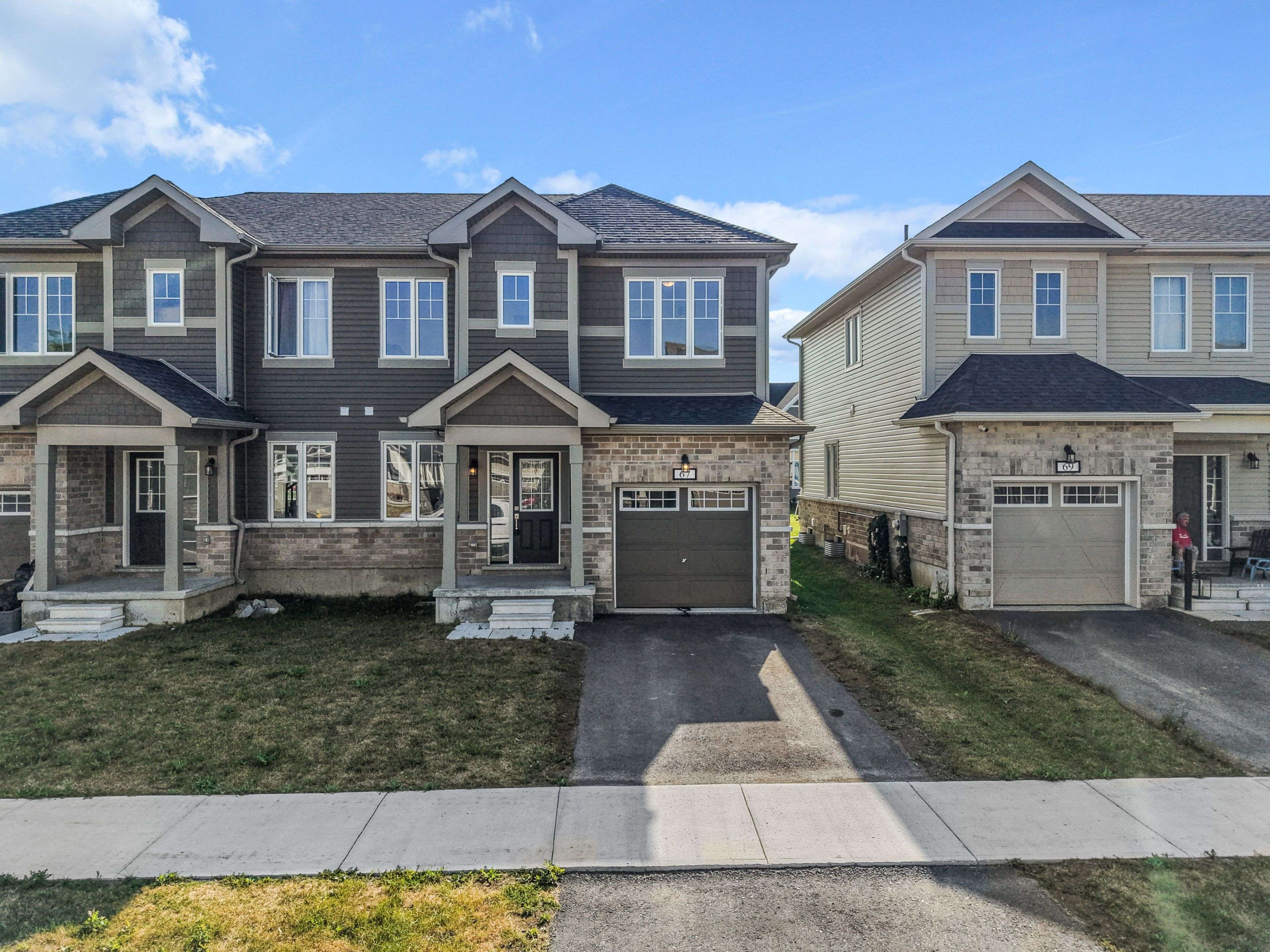 67 Oakmont DR, Loyalist, ON K0H 1G0