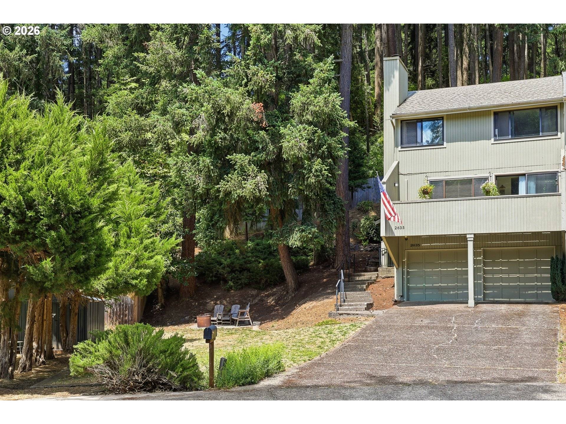 2635 E WILSHIRE DR, Eugene, OR 97405