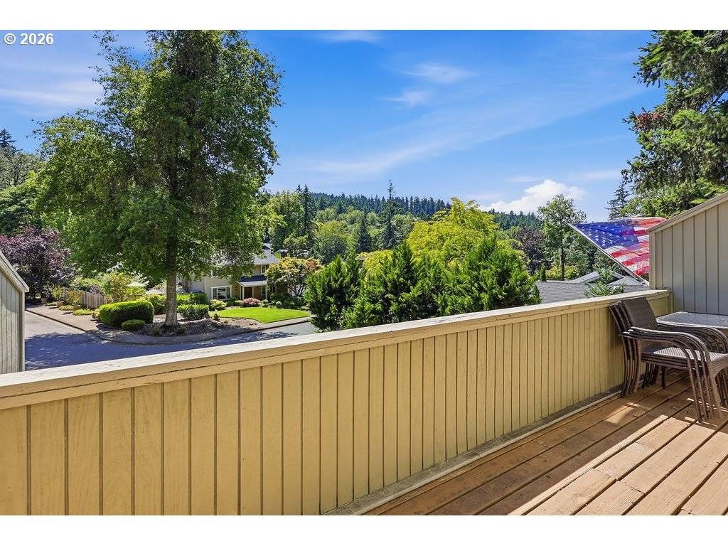 2635 E WILSHIRE DR, Eugene, OR 97405