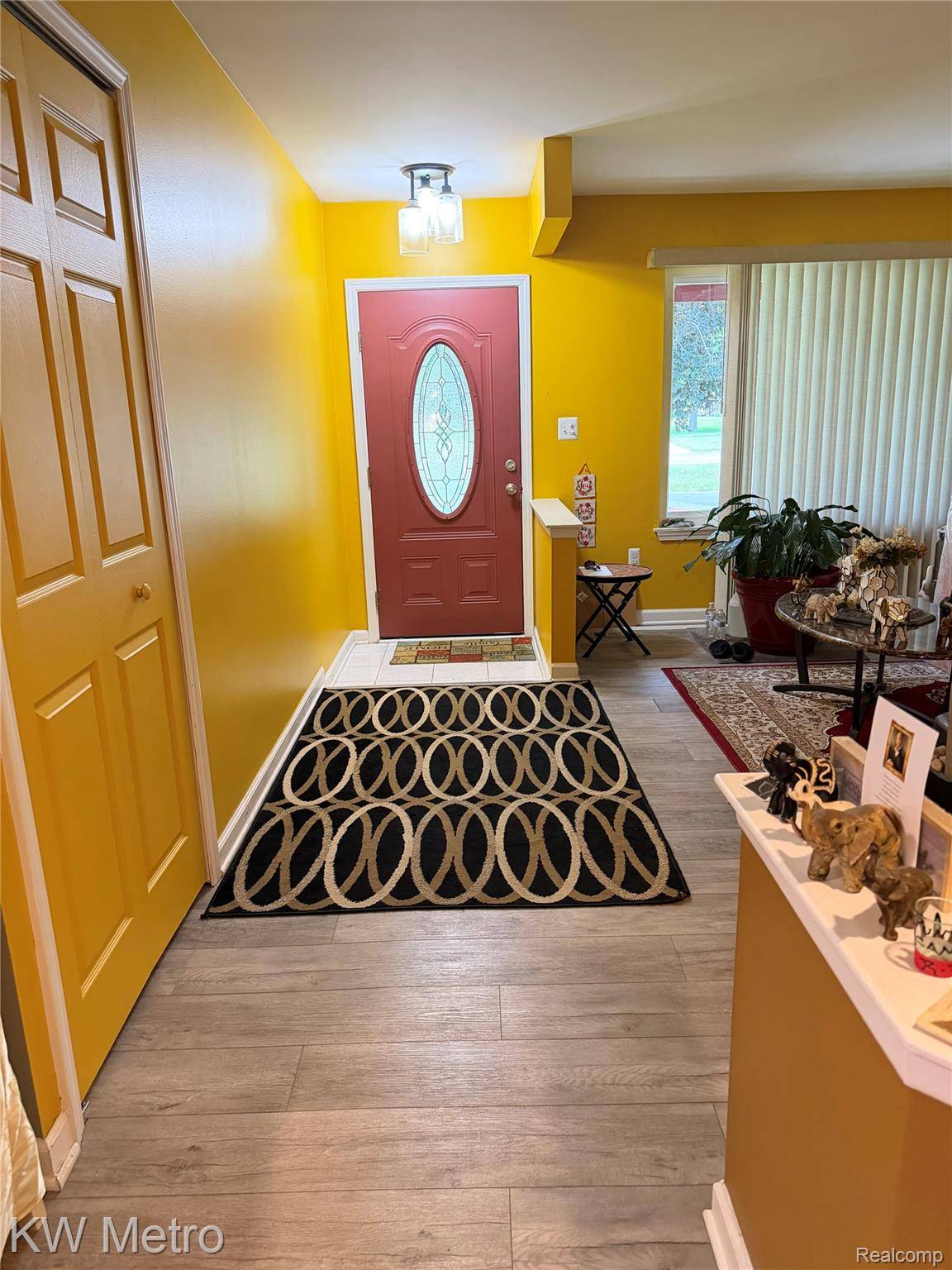 31113 7 Mile RD, Livonia, MI 48152