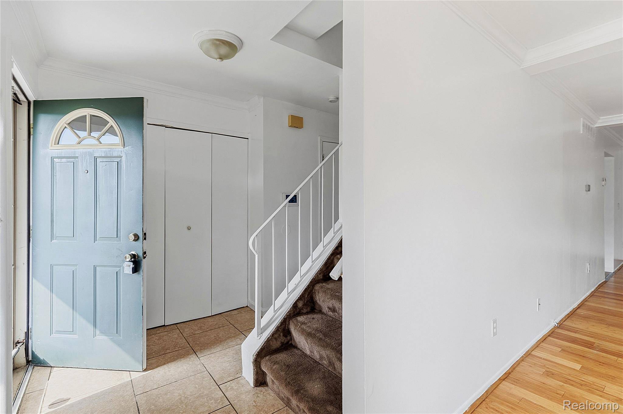 26066 Franklin Pointe DR, Southfield, MI 48034