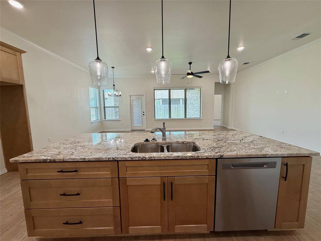 505 Magnolia Drive, Troy, TX 76579