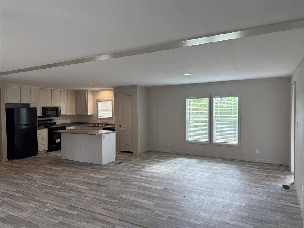 358 Reast Road, Whitesboro, TX 76273