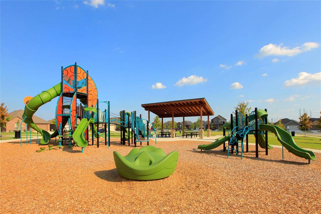 440 Silent Pond Park, Lavon, TX 75166