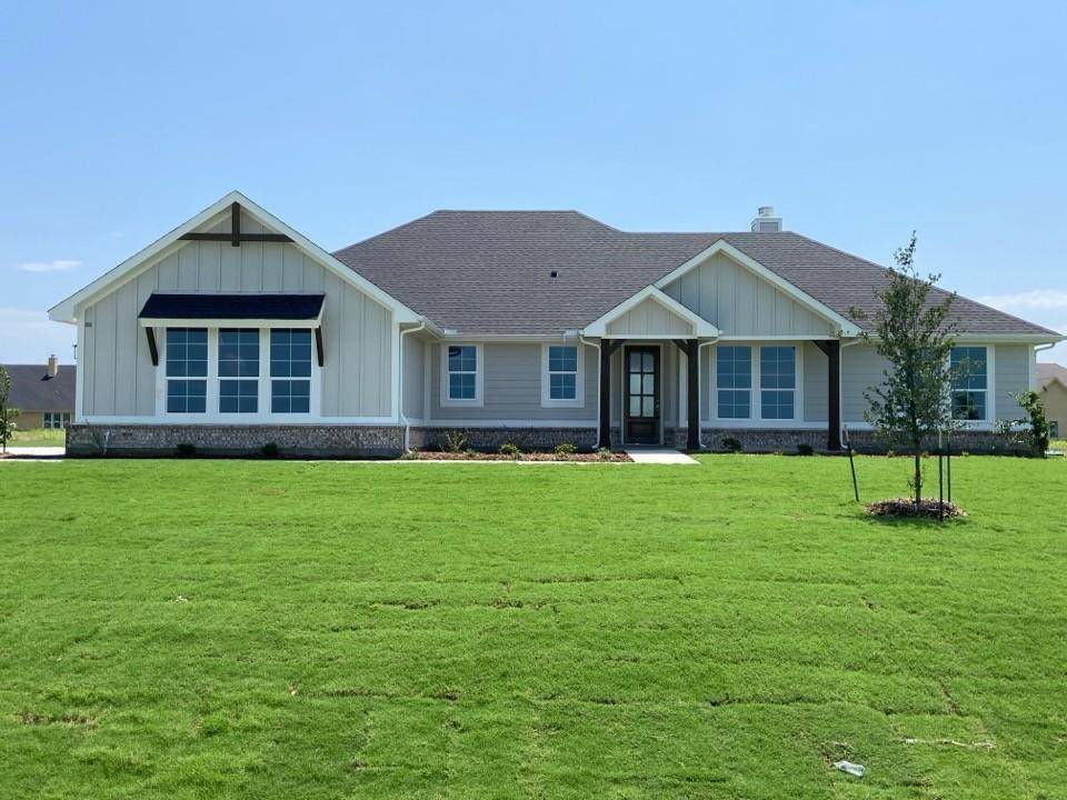 146 Aurora Avenue, Valley View, TX 76272