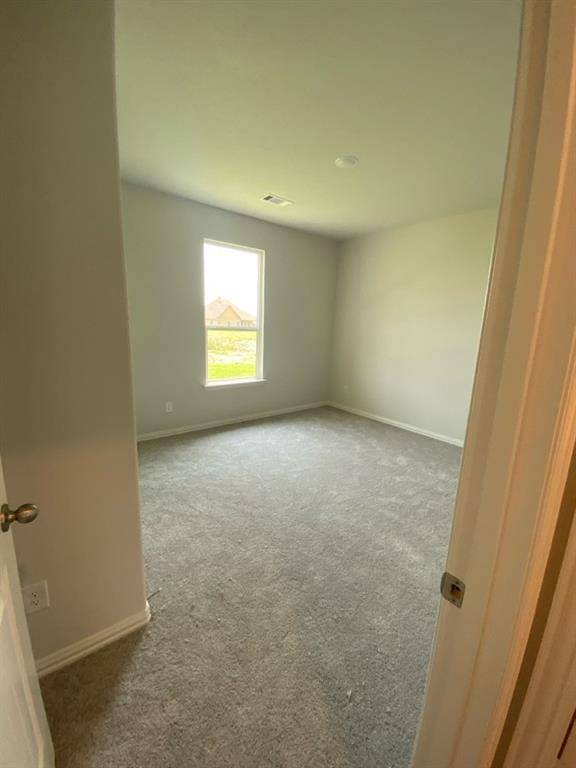 146 Aurora Avenue, Valley View, TX 76272