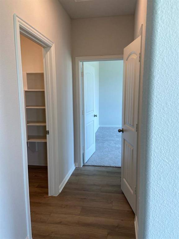 146 Aurora Avenue, Valley View, TX 76272