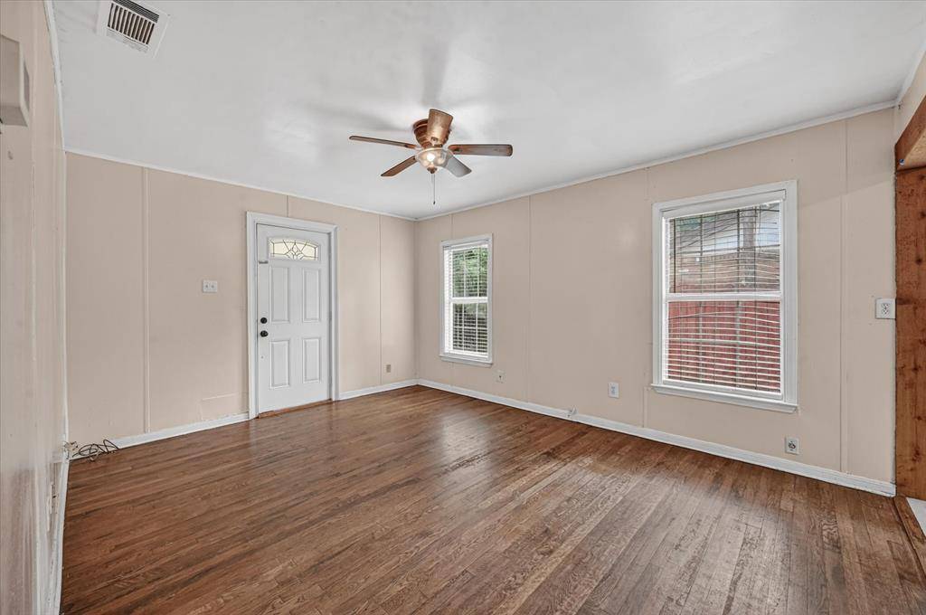 2045 Shea Road, Dallas, TX 75235