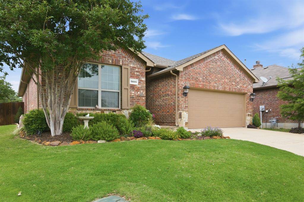 5805 Glenwood Drive, Denton, TX 76208