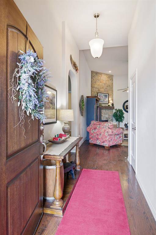 5805 Glenwood Drive, Denton, TX 76208